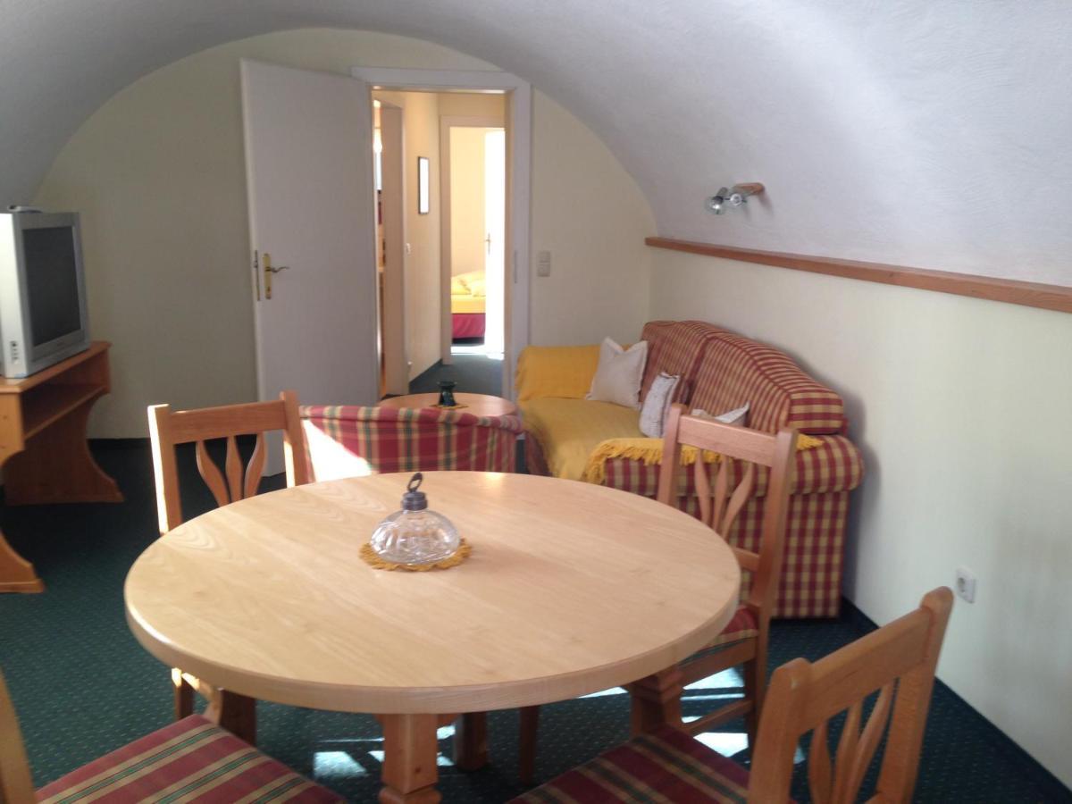 Appartements Im Forsthaus Strobl Dış mekan fotoğraf